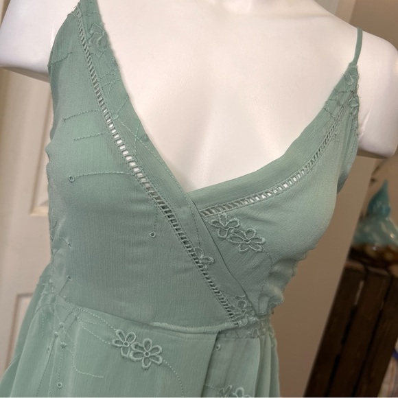 ASTR the label Women's Wrap Maxi Dress Size Small - Picture 3 of 8